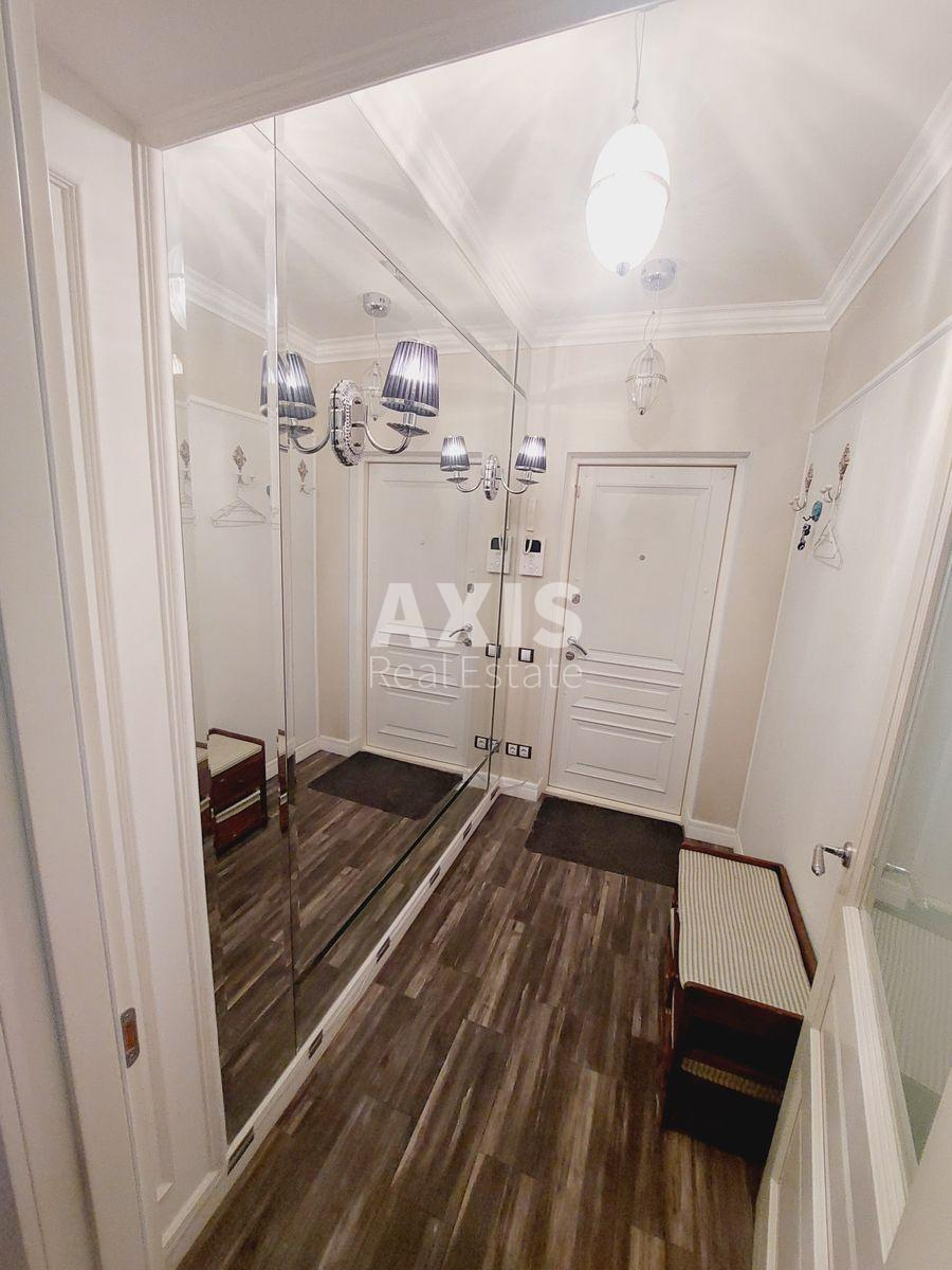3k apartment vul. Barbjusa Anri 22/267