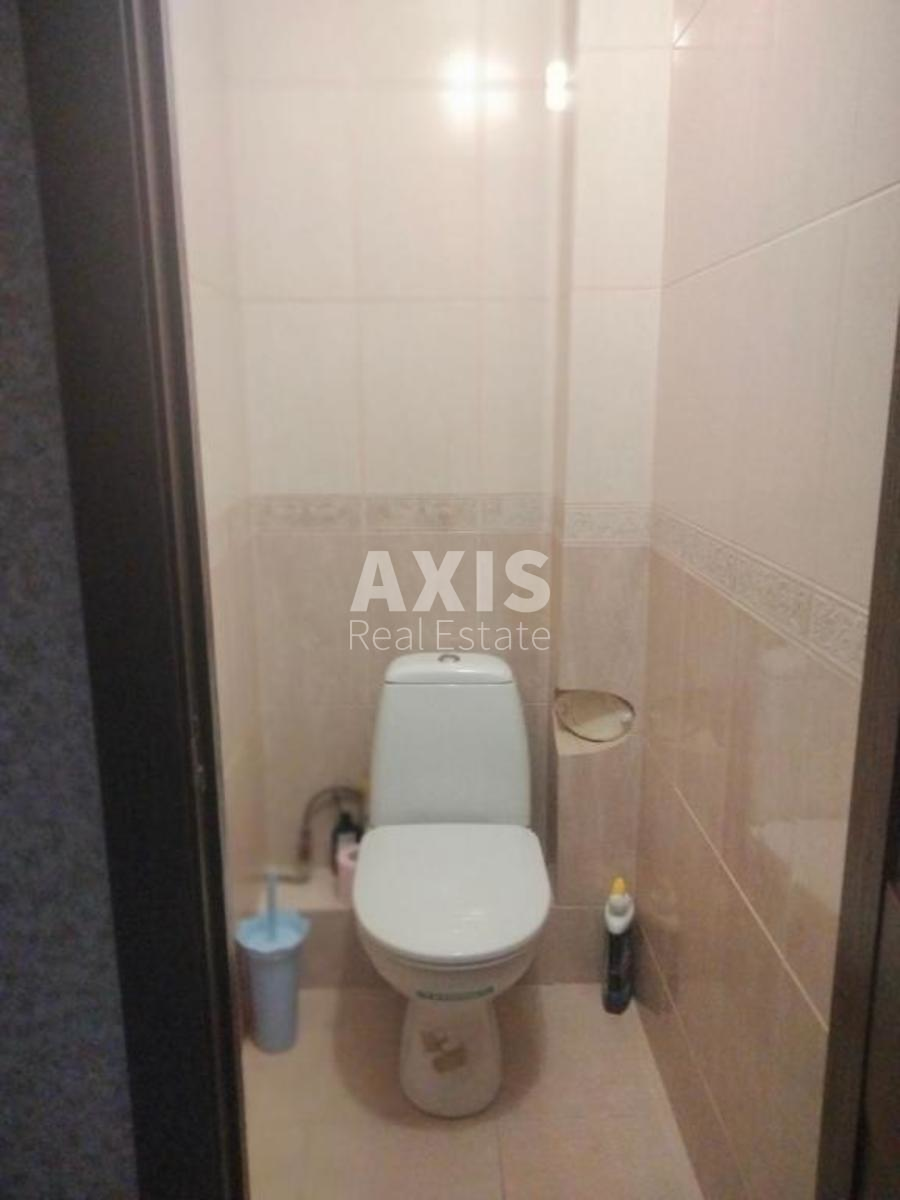 3k apartment shose Harkivs'ke 178е2