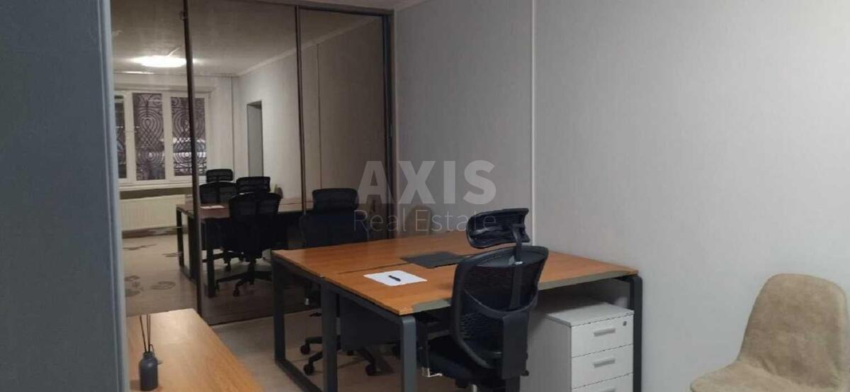 Office prov. Ipsylantijevs'kyj 3, 61m2576534