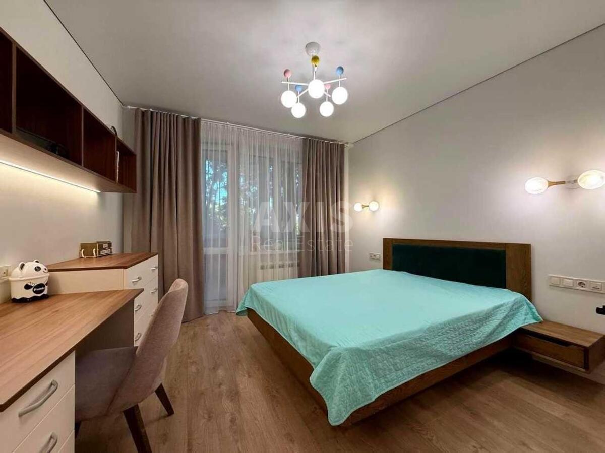 3k apartment vul. Gogolivs'ka 37/2620074