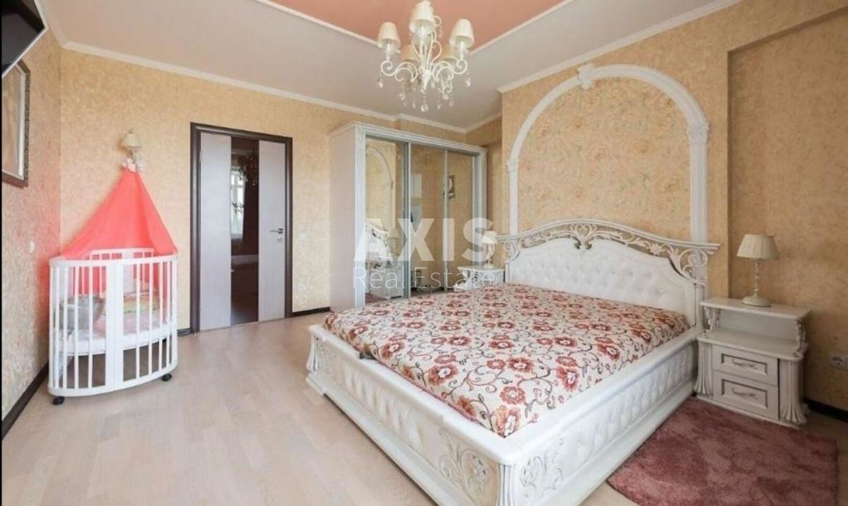 3к квартира ул. Иорданская 15