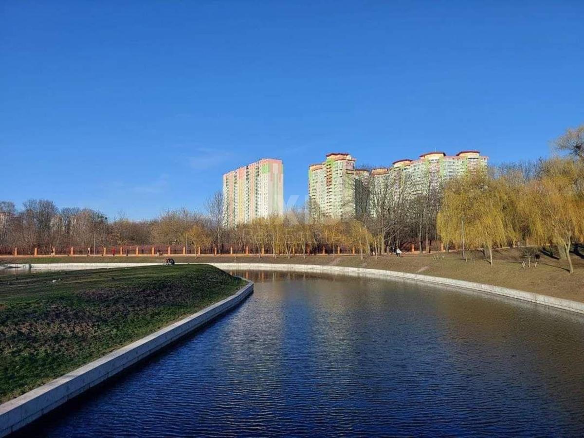 3k apartment vul. Boryslavs'ka 703