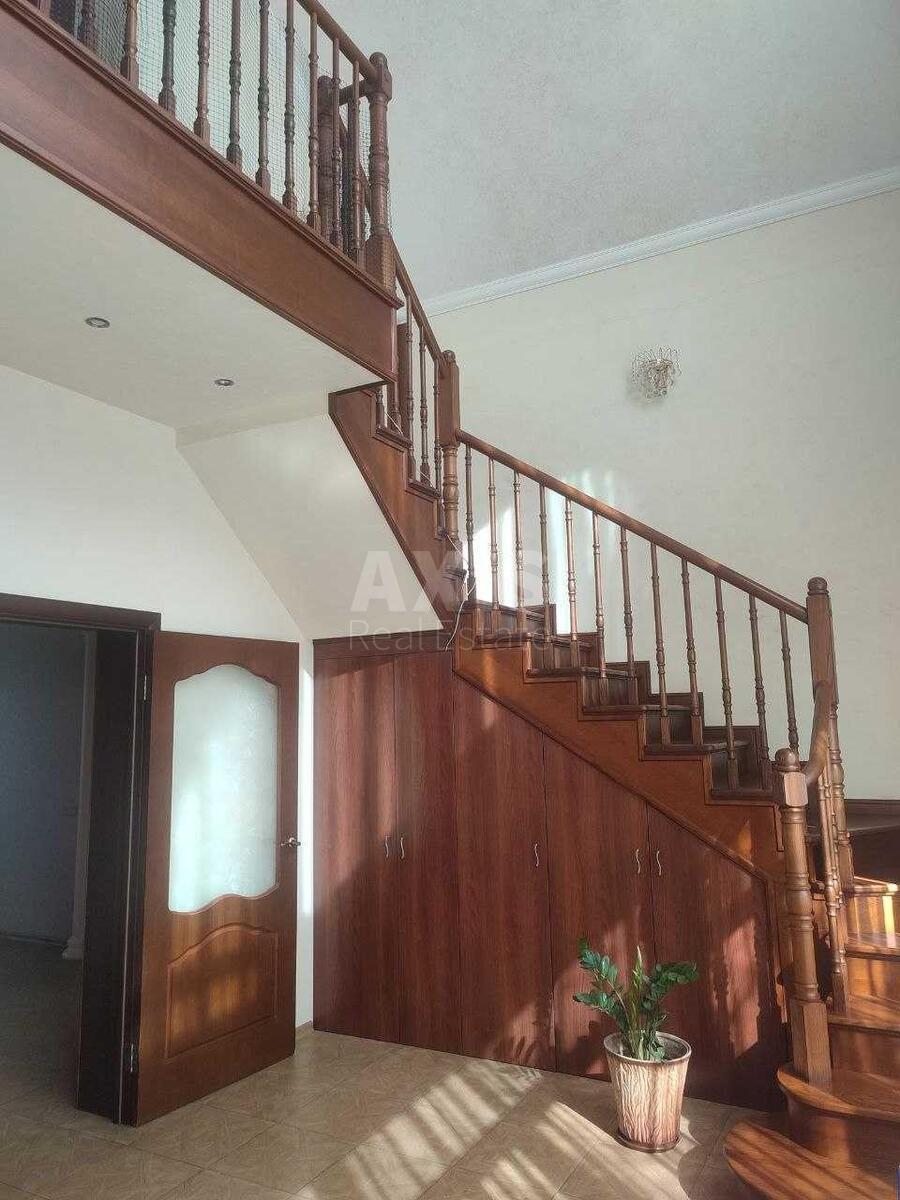 House vul. 47-a Sadova, 250m2, Kyiv city5945411