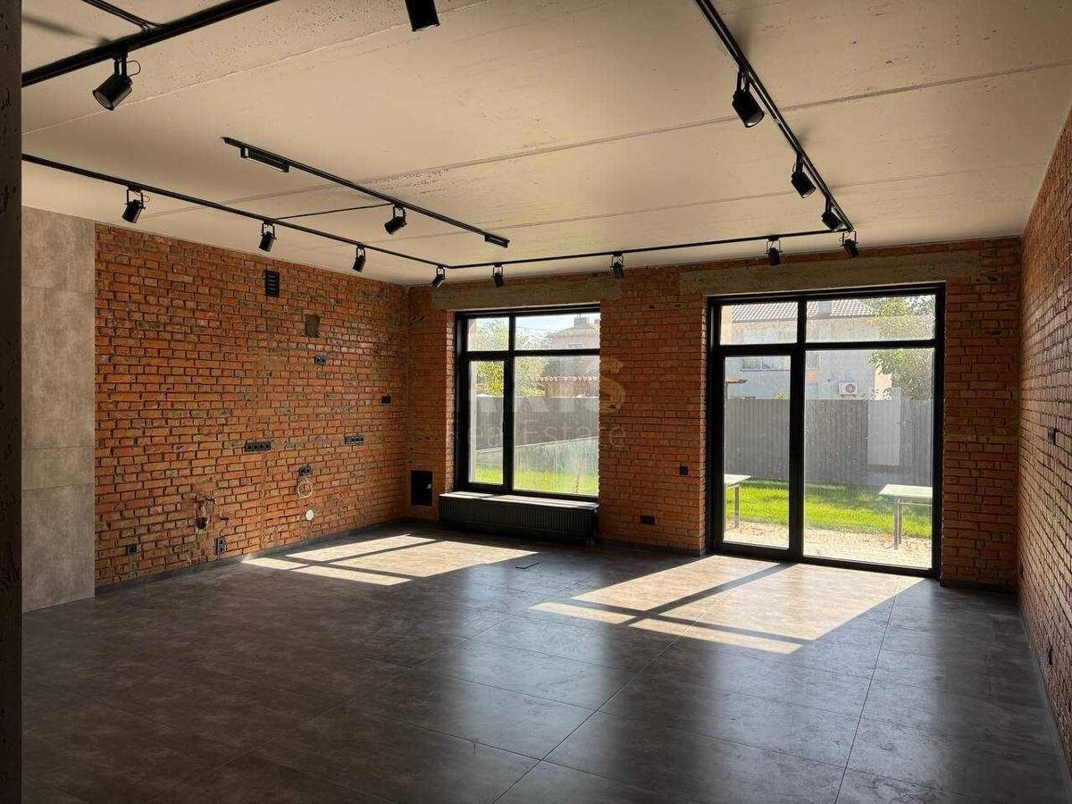 Office rajon Sadova vul., Solom'jans'kyj 25, 143m2594770