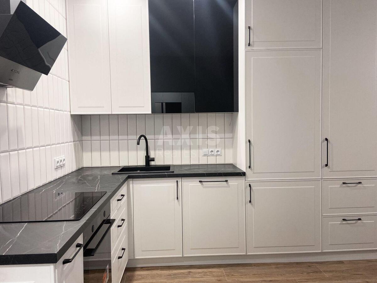 2k apartment vul. Geroi'v Oborony 10А