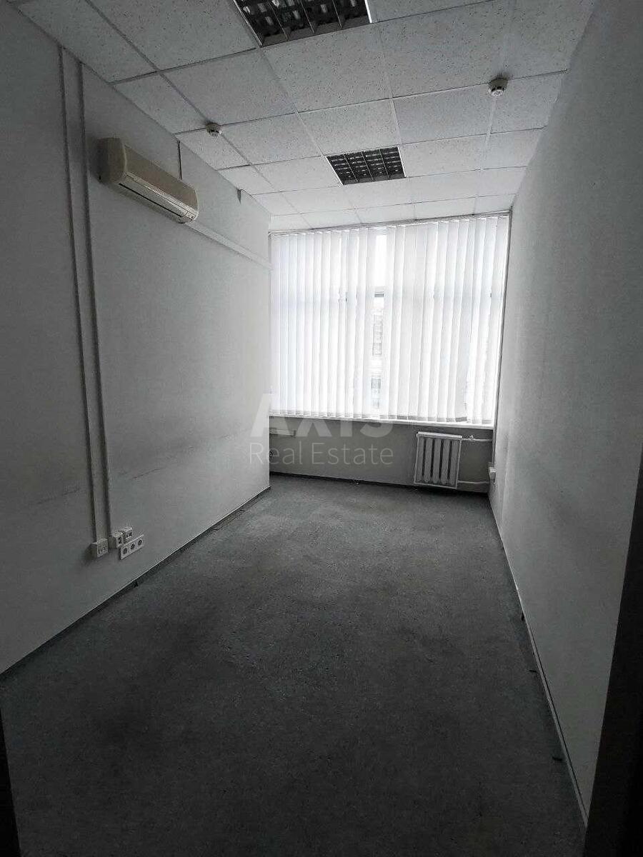 Офис ул. Кутузова 18/7, 155м21