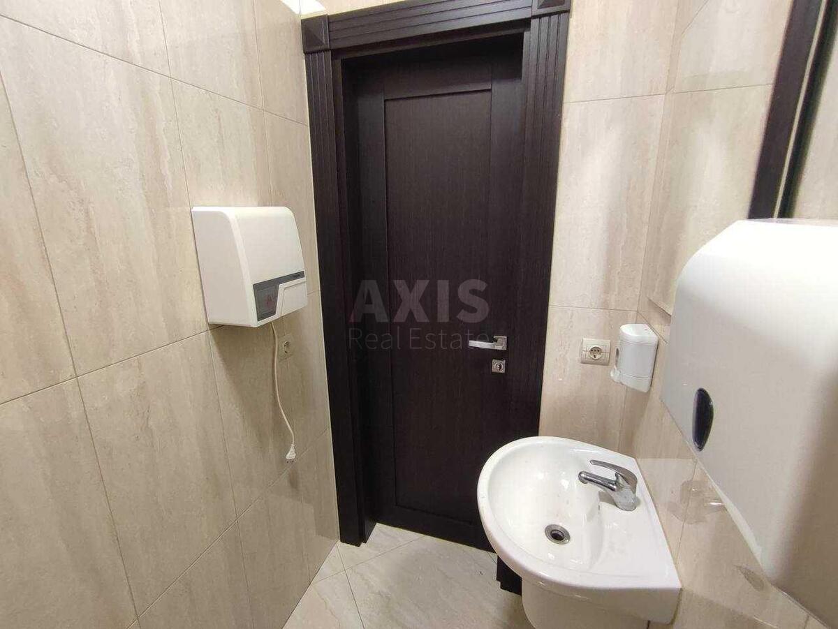 Office vul. Spas'ka 5, 327m25888910