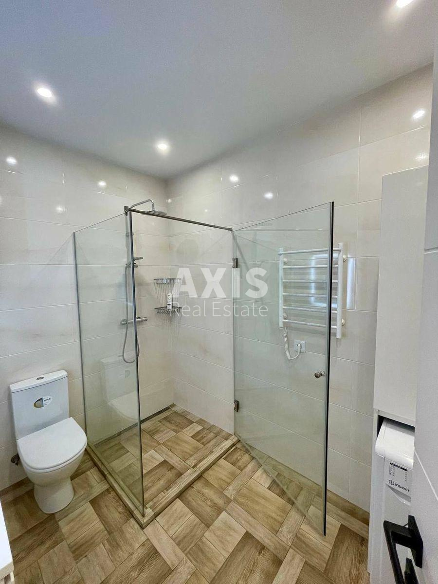 1k apartment vul. Prychal'na 1210