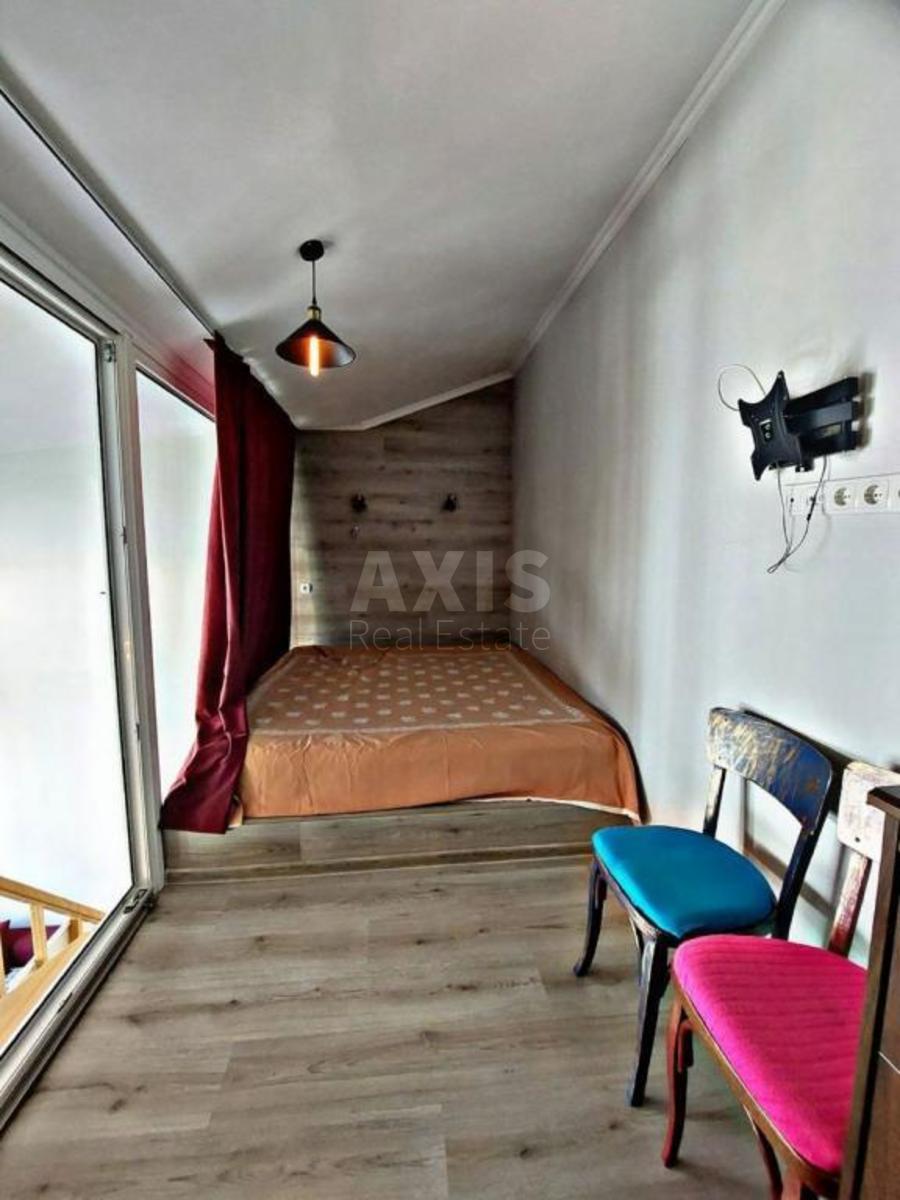 1k apartment vul. Liskivs'ka 236