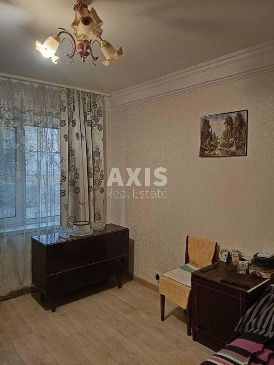 2k apartment vul. Sosninyh Sim'i' 2/10
