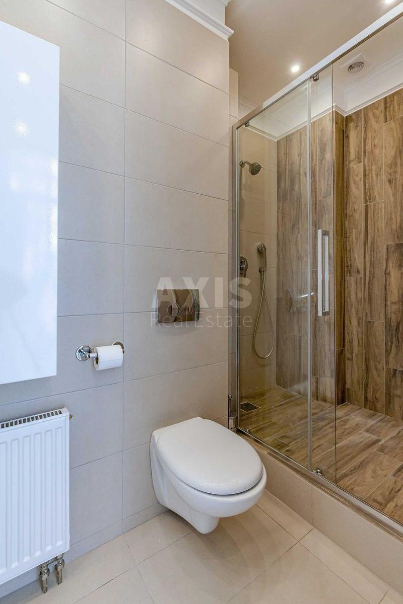 4k apartment vul. Antonovycha 1811