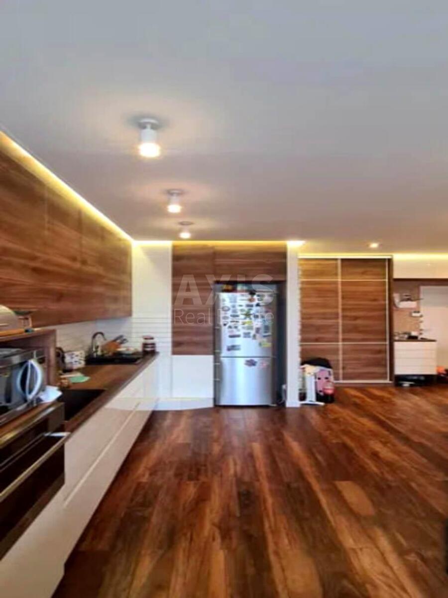 2k apartment vul. Lypkivs'kogo Vasylja Mytropolyta 38