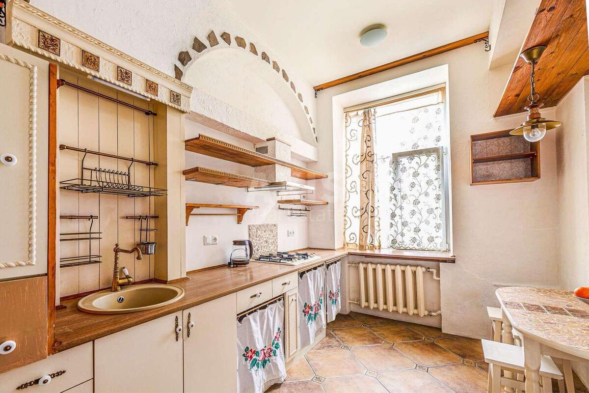 2k apartment vul. Rejtars'ka 25/2359674