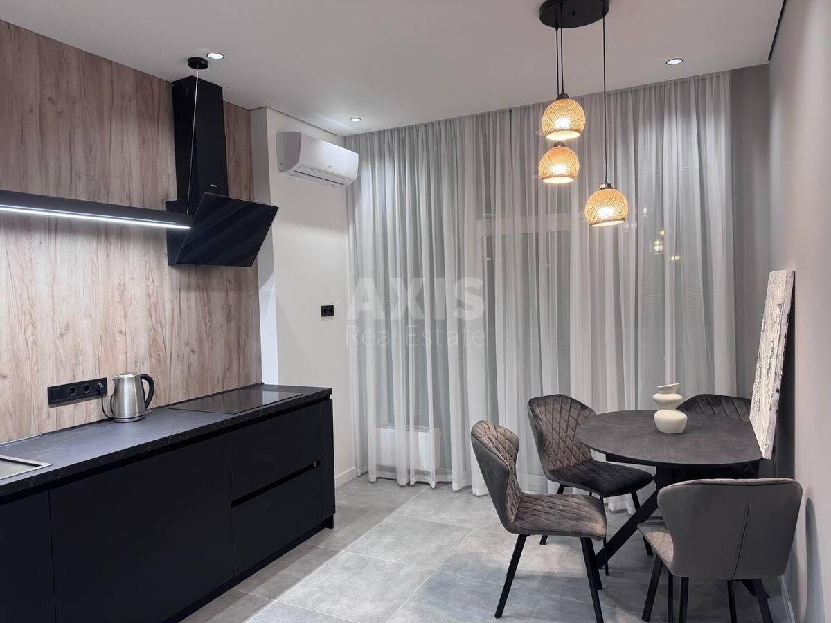 2k apartment pr-t Berestejskij 11Б639740