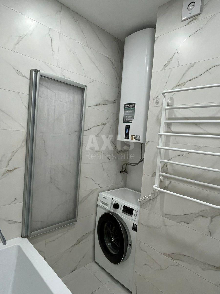 3k apartment vul. Chornyh Zaporozhciv 2610