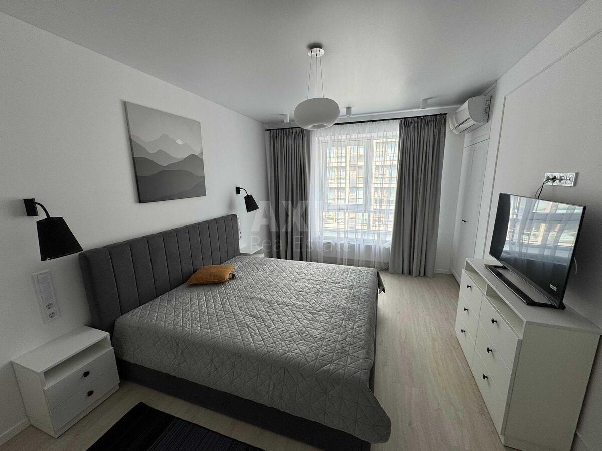 1k apartment vul. Zlatoustivs'ka 253