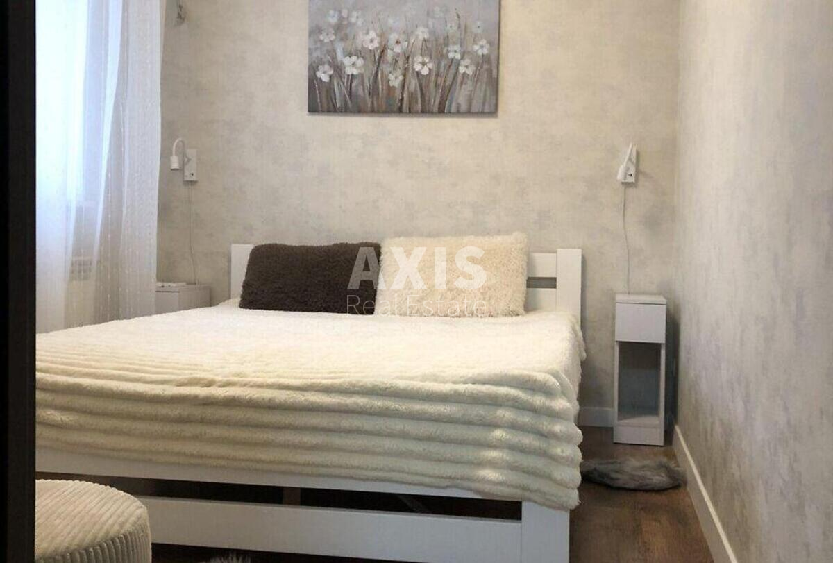 2k apartment vul. Petra Kalnyshevs'kogo 70