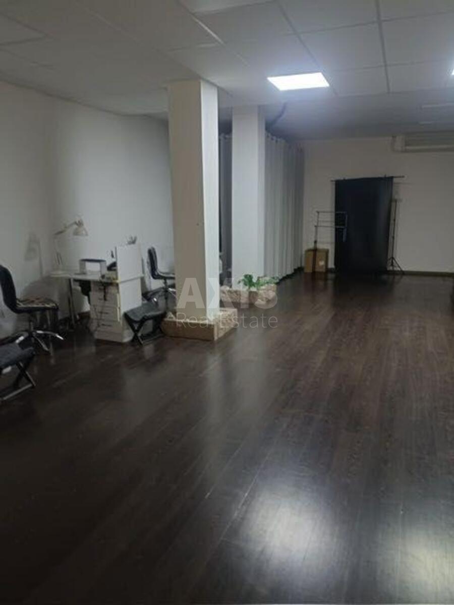 Офис шоссе Харьковское 19, 120м22