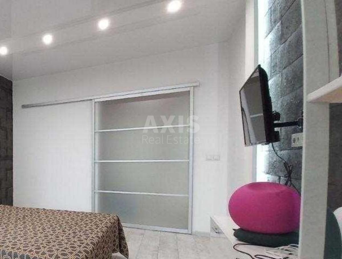 1k apartment vul. Doncja Myhajla 2А2