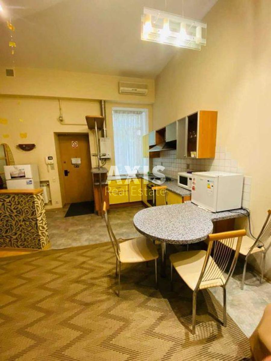 3k apartment vul. Pushkins'ka 410
