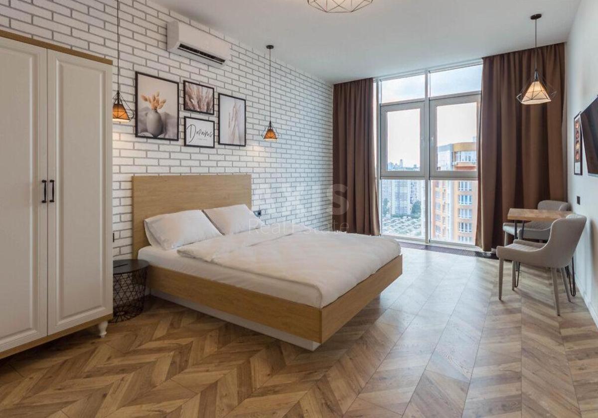 2k apartment vul. Kahovs'ka 602