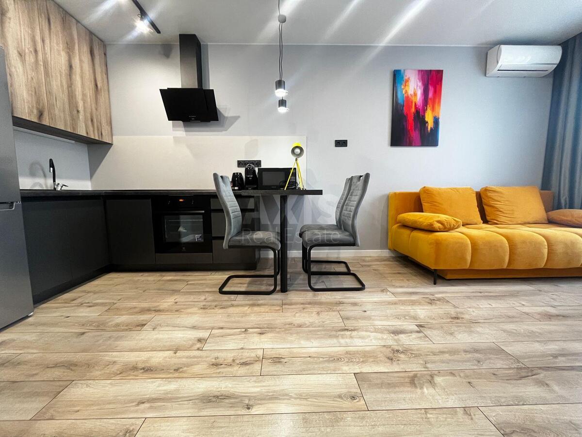 2k apartment vul. Mendeljejeva 190