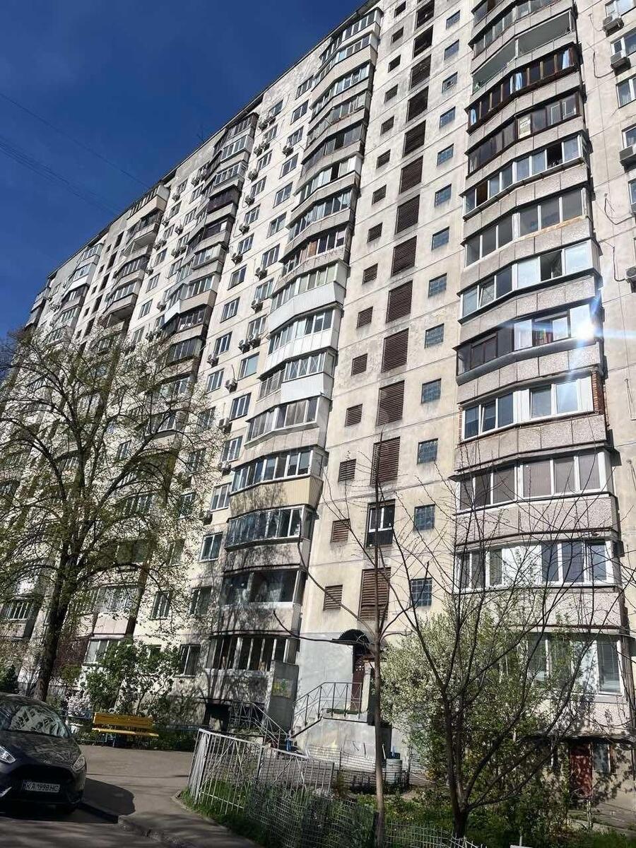 1к квартира пр-т Голосеевский 15Б6