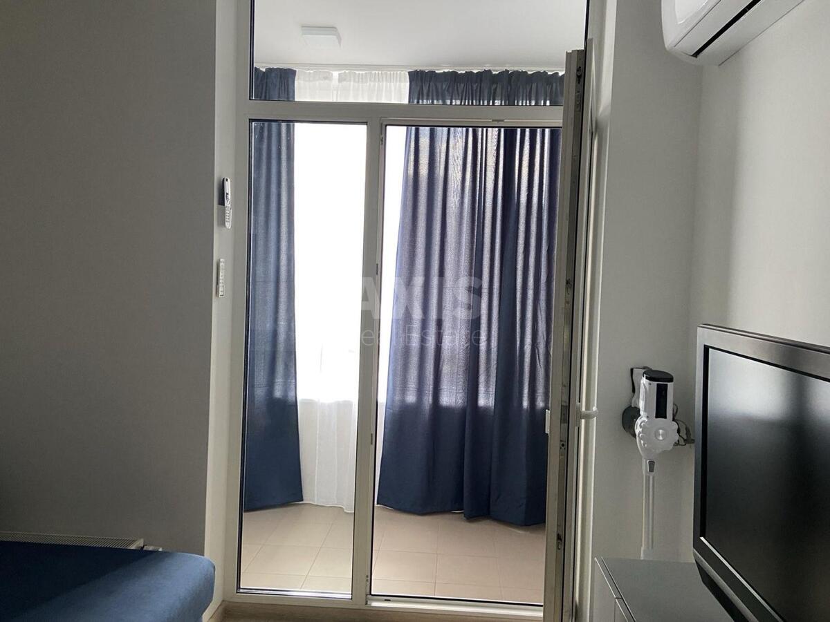 1k apartment vul. Saljutna 2Б581315