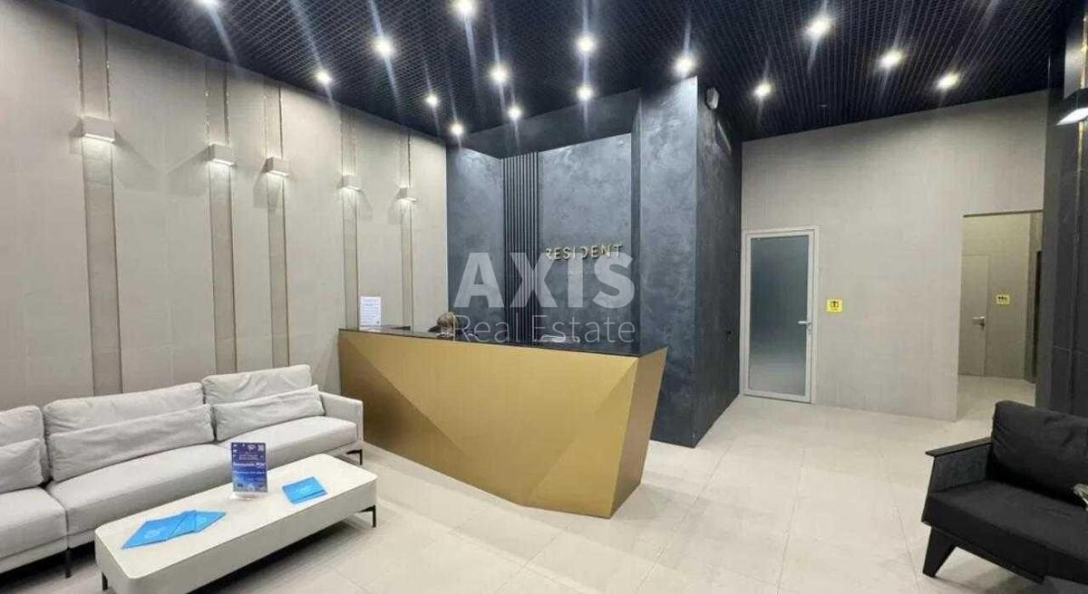 Office vul. Volodymyrs'ka 86А, 125m2597321