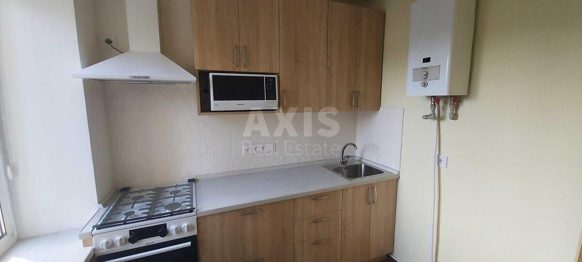 1k apartment vul. Vyborz'ka 870
