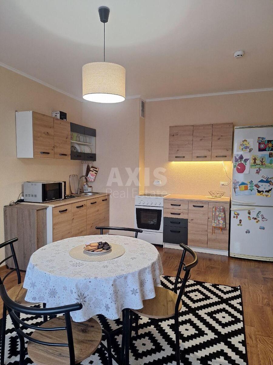 3k apartment vul. Konopljans'ka 22