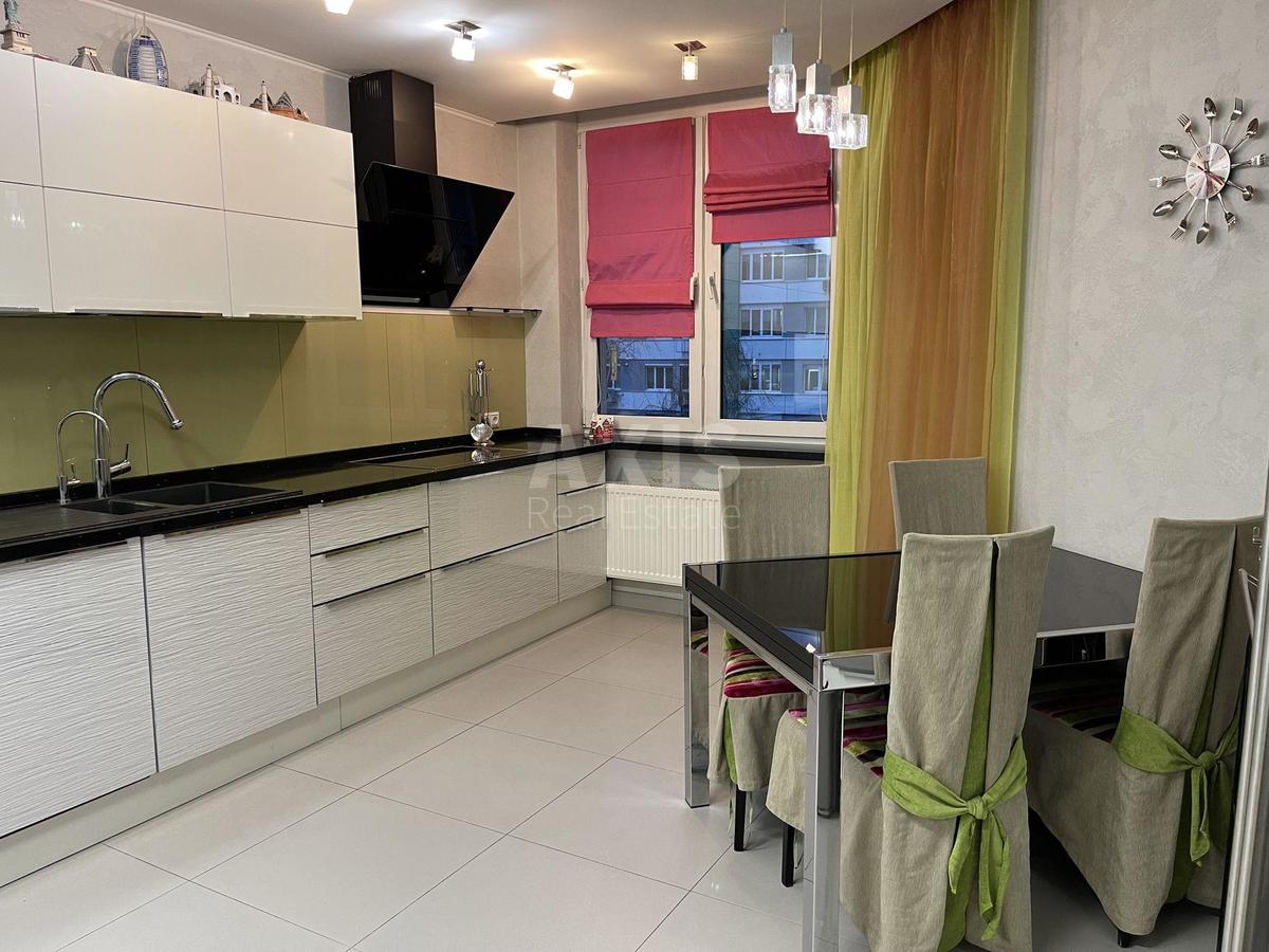 3k apartment vul. Vyshgorods'ka 456