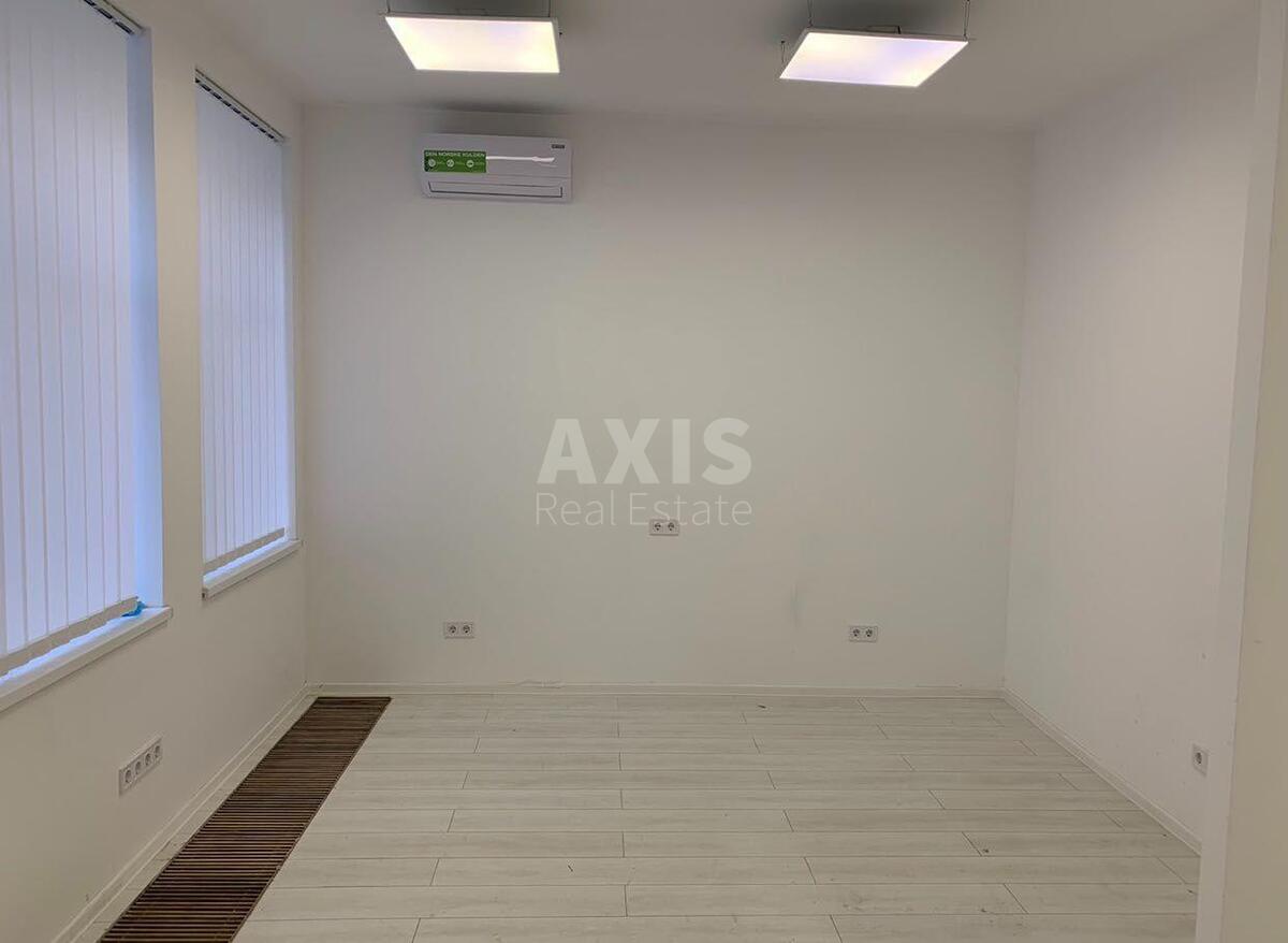 Office vul. Lyps'ka 9Б, 103m21