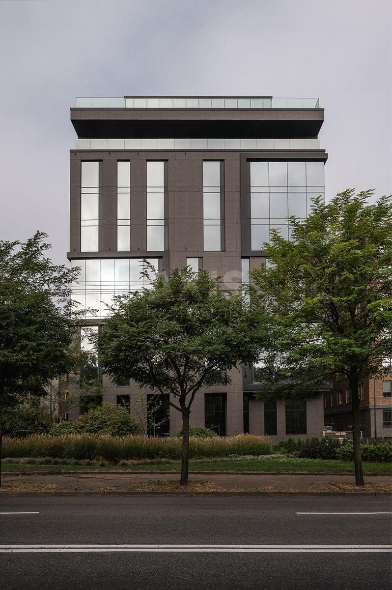 Office vul. Krasylivs'ka 9, 270m2