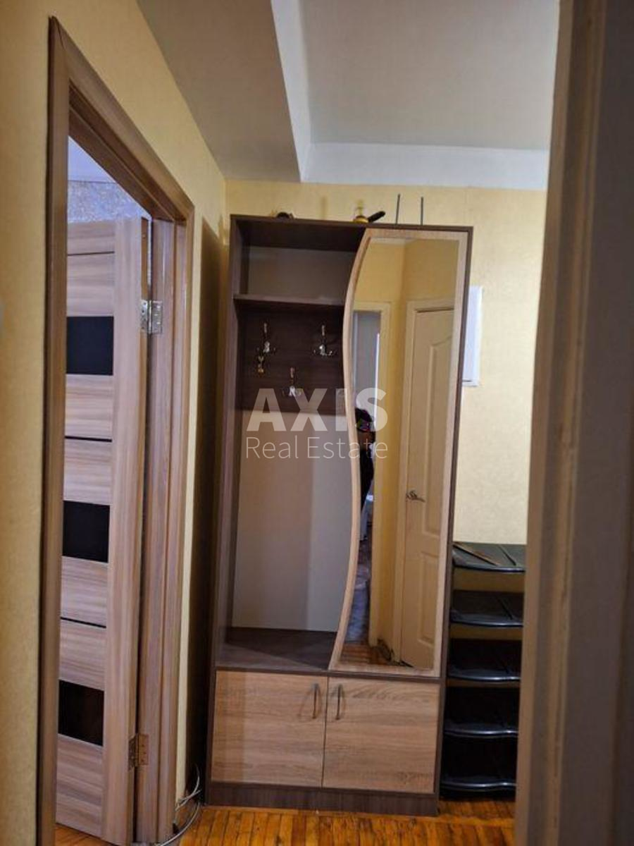 2к квартира ул. Нищинского Петра 63