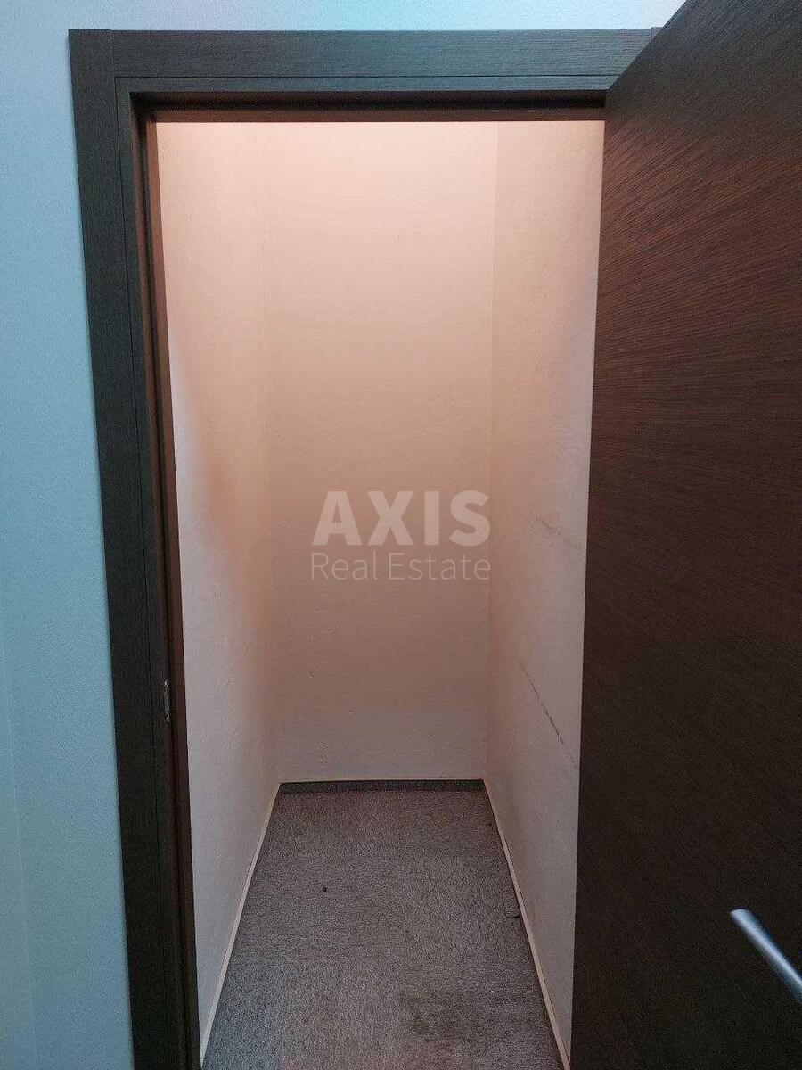Office vul. Kutuzova 18/7, 155m22