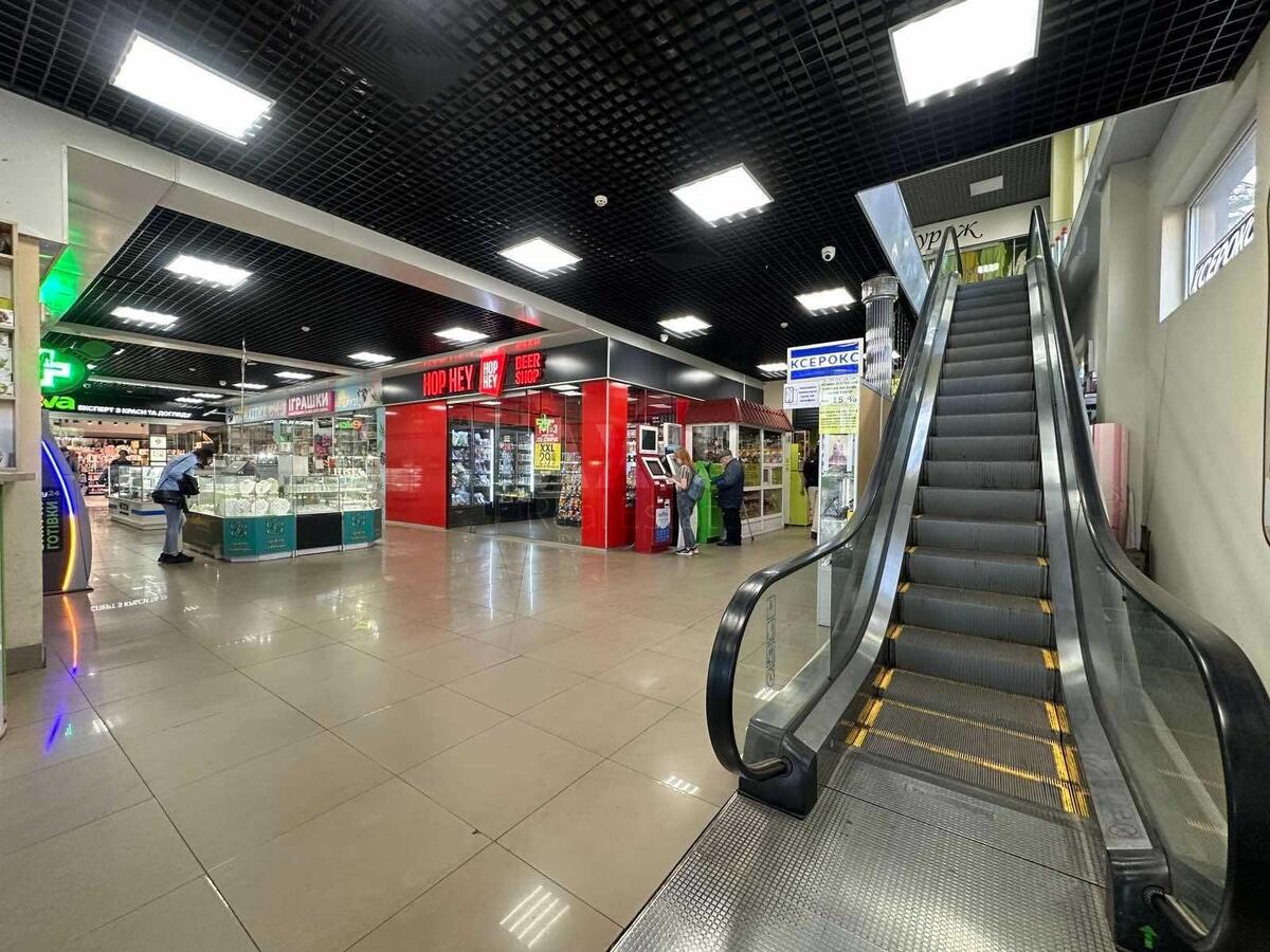 Service object vul. Chornyh Zaporozhciv 28, 570m20