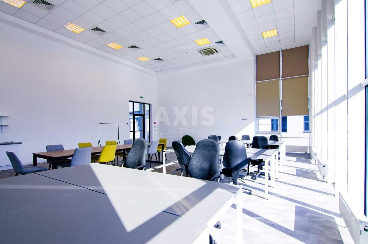 Office prov. Ohots'kyj 7, 125m25