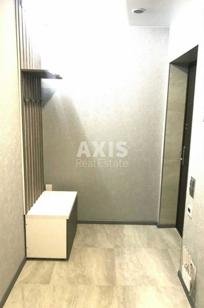 2k apartment vul. Myhajla Maksymovycha 324