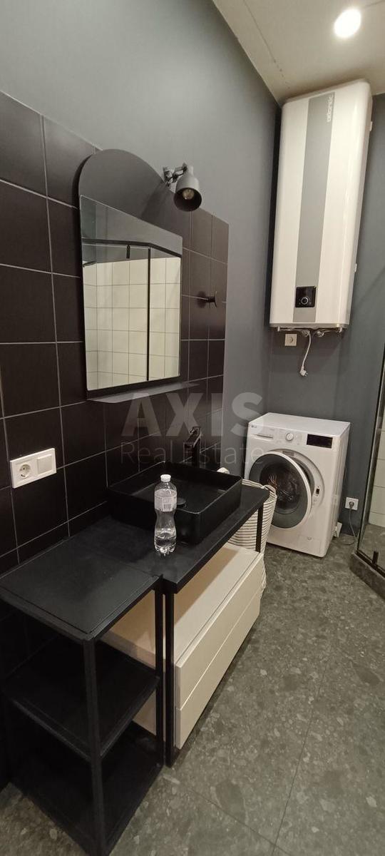 3k apartment doroga Naberezhno-Rybal's'ka 38