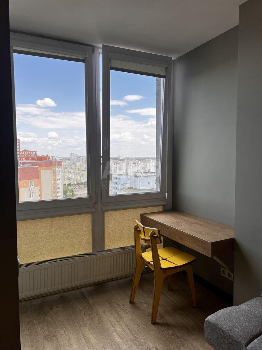 1k apartment vul. Dragomanova 23
