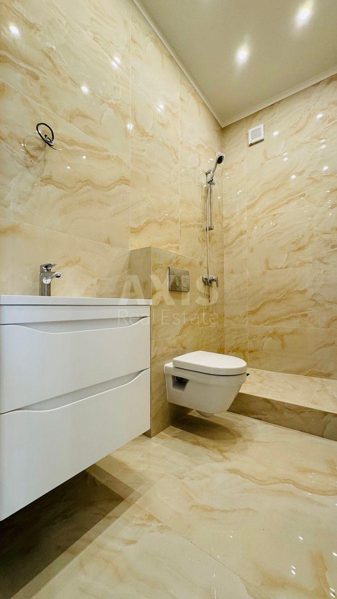 3k apartment vul. Pyrogovs'kogo Oleksandra 19/87