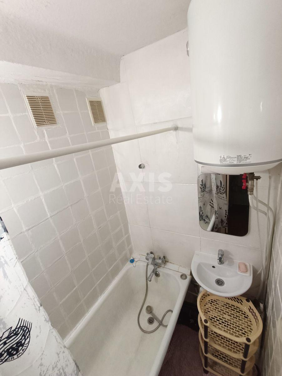 2k apartment vul. Parkovo-Syrec'ka 128