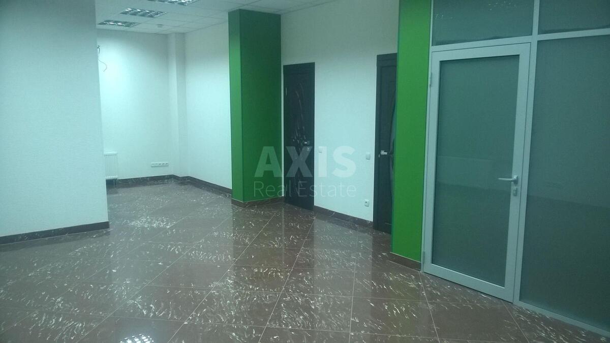 Office vul. Lebedjeva Mykoly 14, 77m26