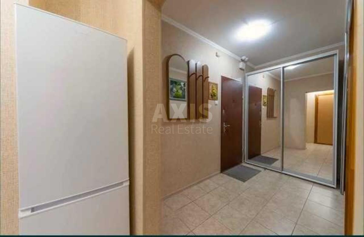 1k apartment vul. Oleny Pchilky 2Б6