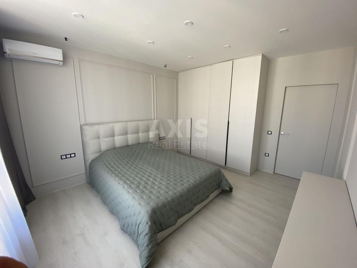 3k apartment vul. Zarichna 1