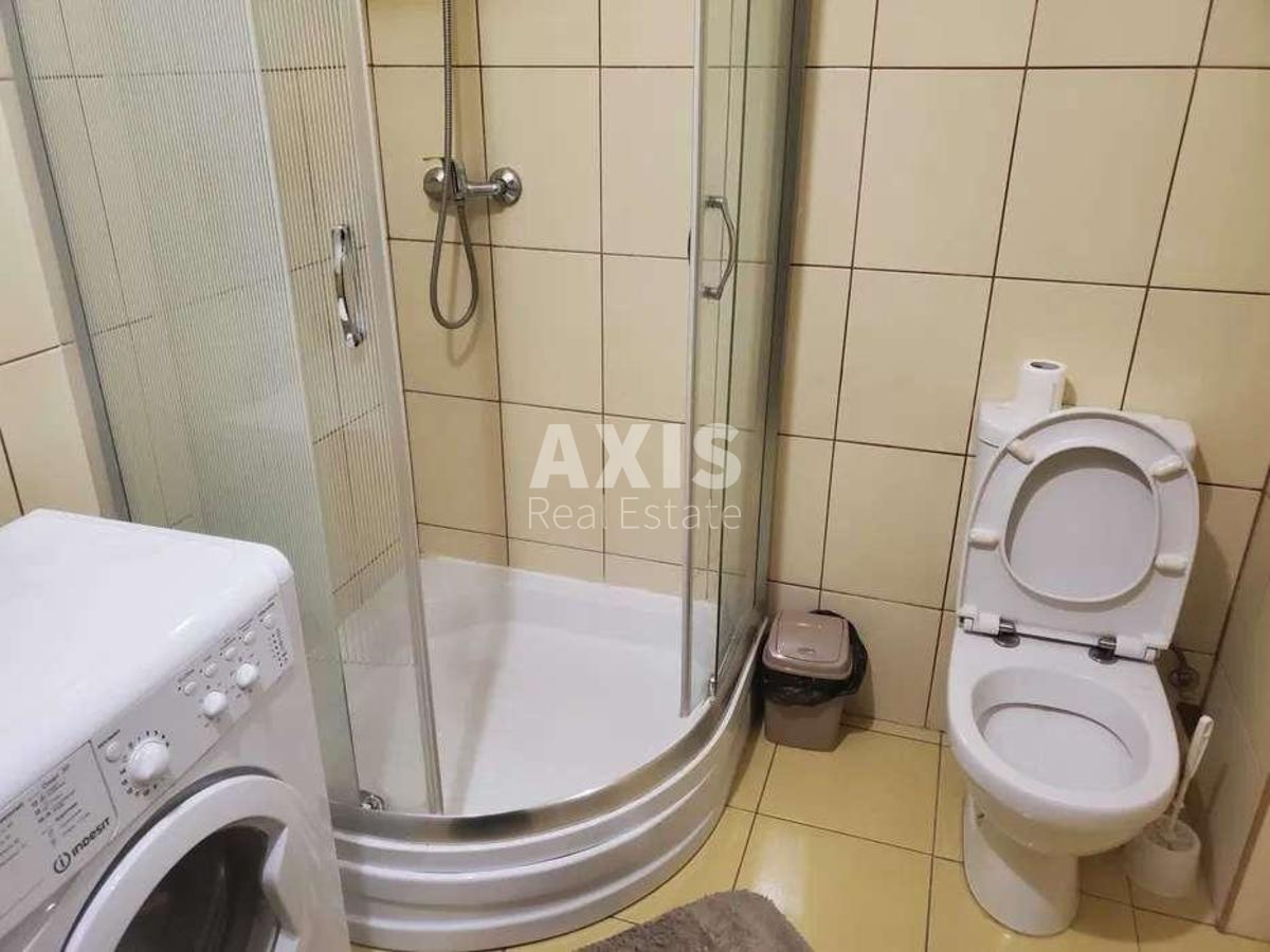 1k apartment vul. Saksagans'kogo 12Б3