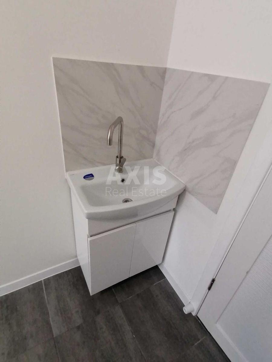 2k apartment vul. Malozemel'na 754