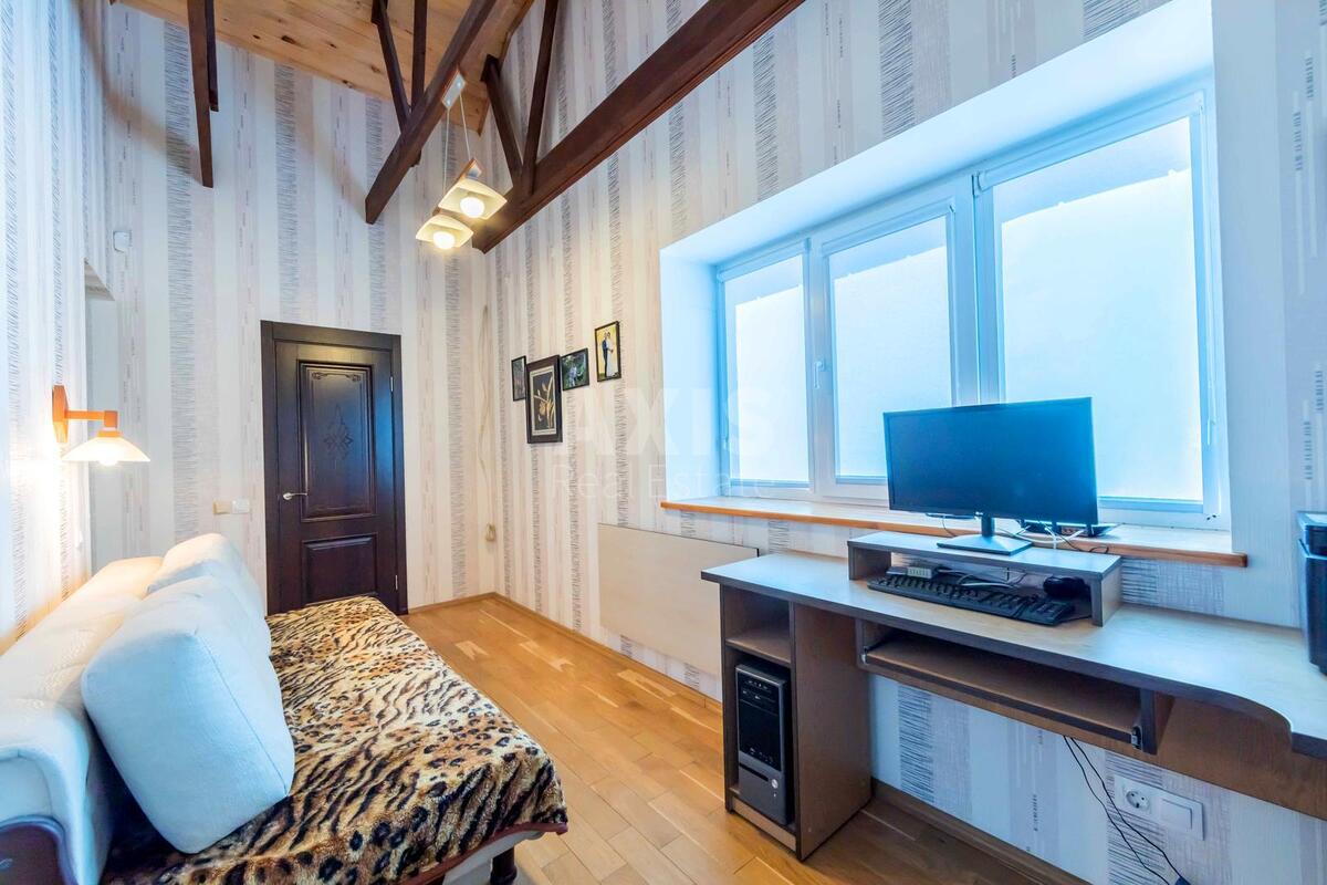 Дoм ул. Марка Черемшины, 196м2, город Киев6401310