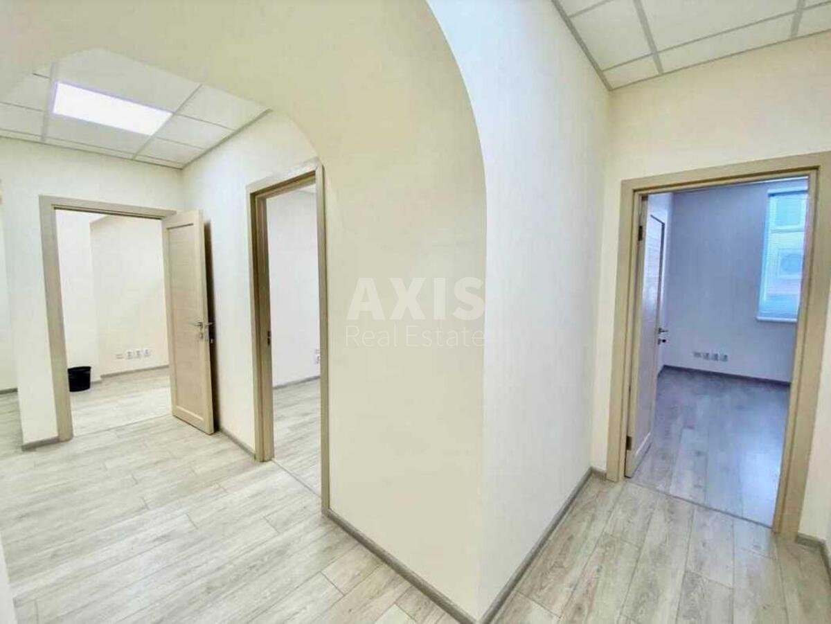 Office vul. Glybochyc'ka 17, 95m21